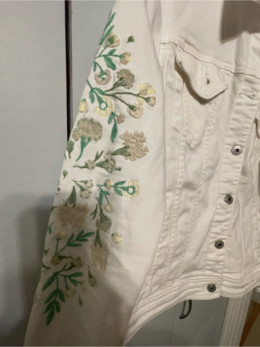 Style & Co. White Denim Jacket with Green and Cream Floral Embroidery
